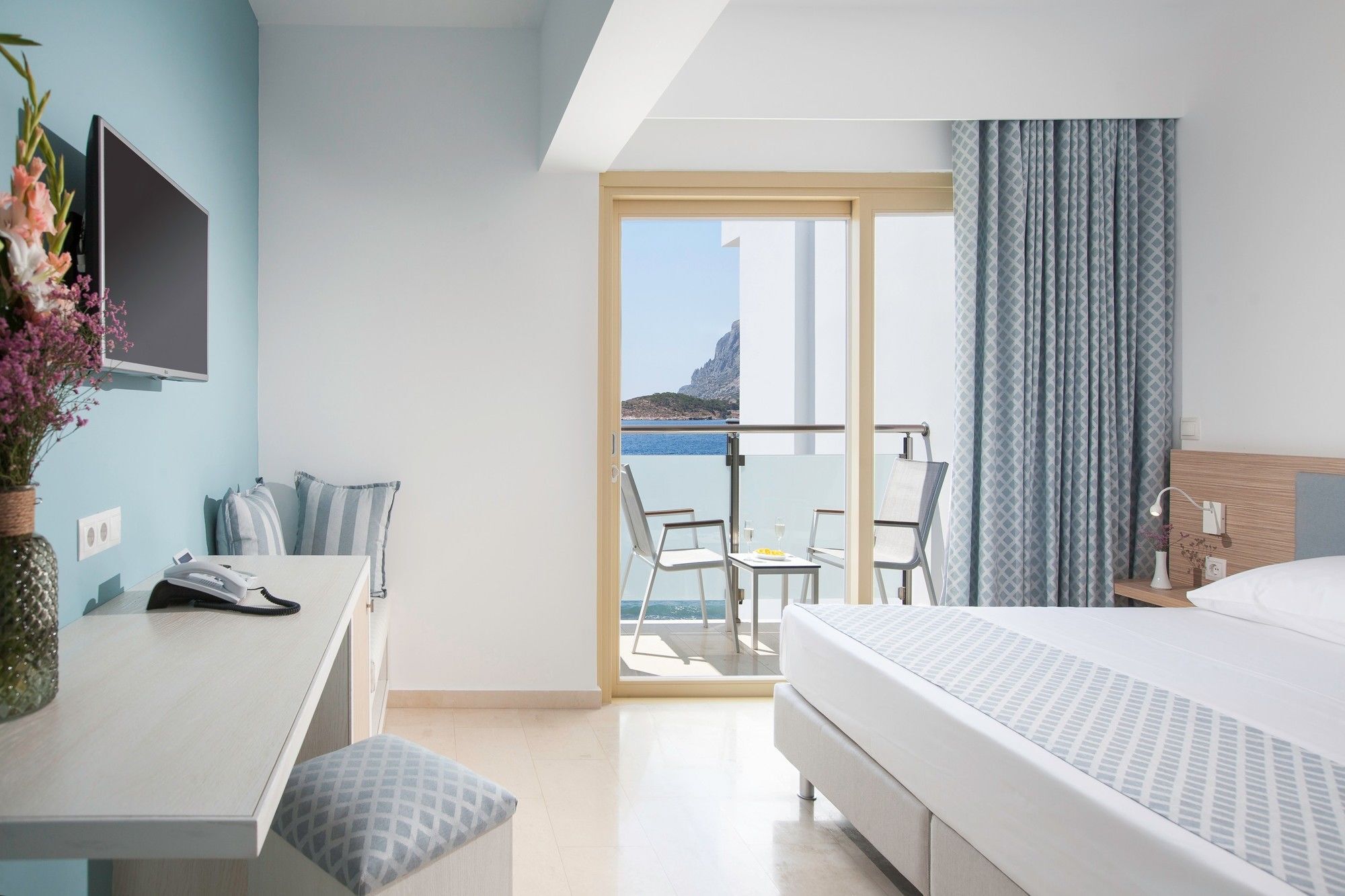 Zephyros Hotel Myrties ภายนอก รูปภาพ